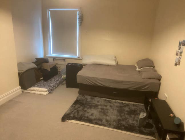 Very Large Room in Clean, Friendly Houseshare Main Photo