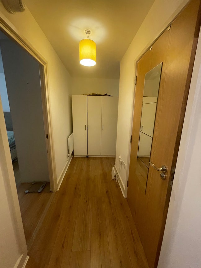 Room to rent Main Photo