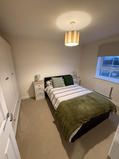 Double room, with own bathroom and living area Main Photo