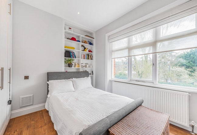 Beautiful Double Bedroom in Kilburn with Garden Main Photo