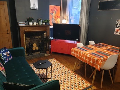 Double room close to the station, pet friendly Main Photo