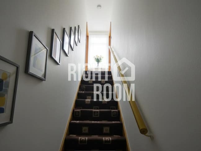 Two DBL Flat | Beattyville Gardens IG6 Main Photo