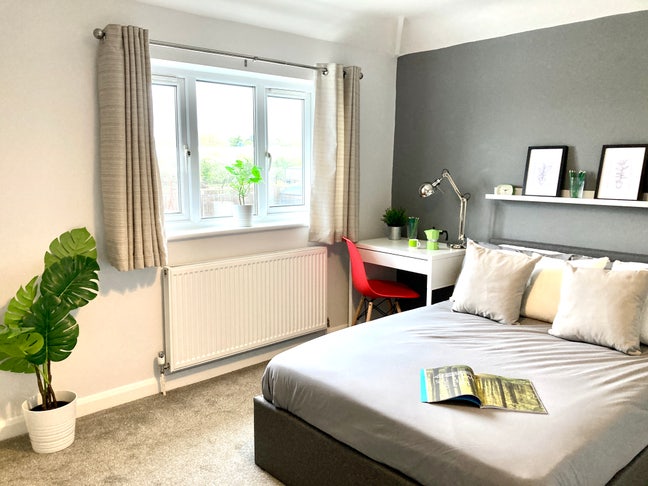 Get Away from It All in This Snug Home 💛🌳 Main Photo