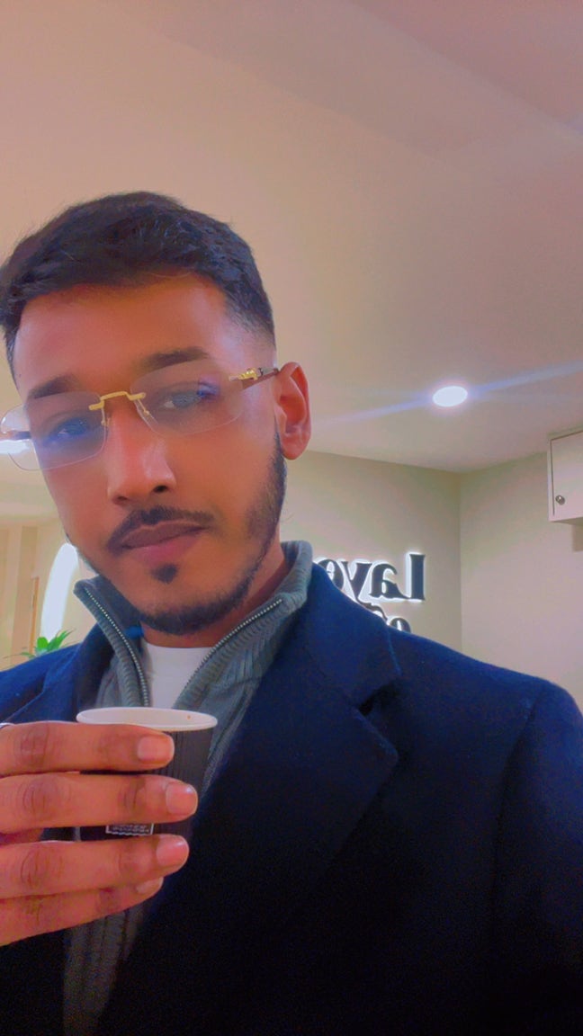 Looking for Double Room / Flat Share (East End) Main Photo