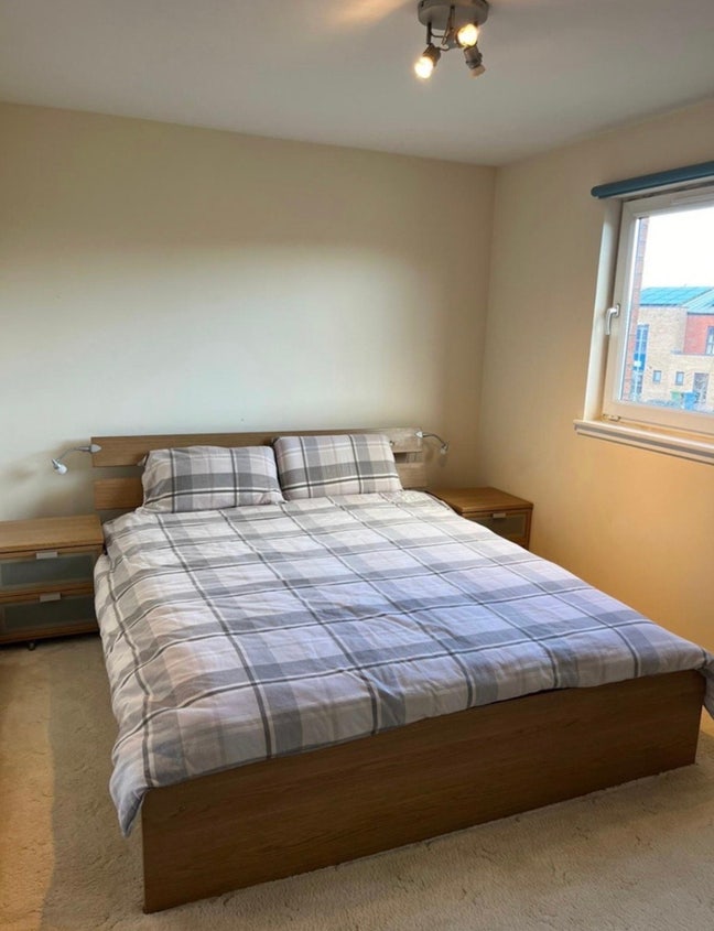 En-suite double room available in maryhill  Main Photo