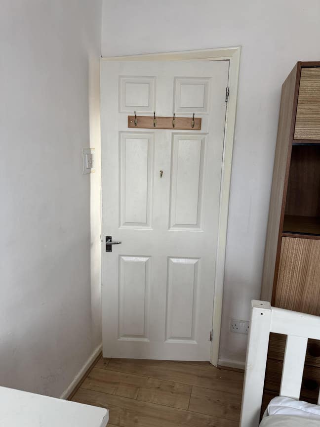 Calm and sweet home  Main Photo