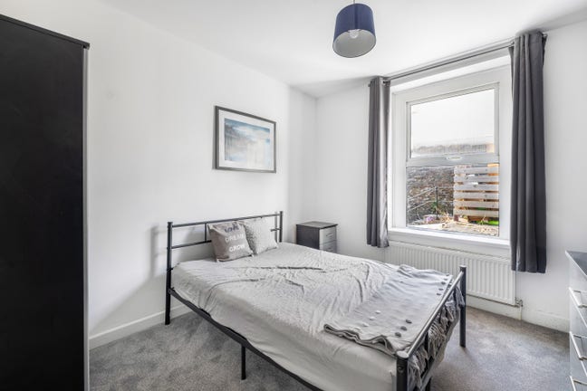 🏡Walk to Dockyard – Spacious Rooms🏡 Main Photo