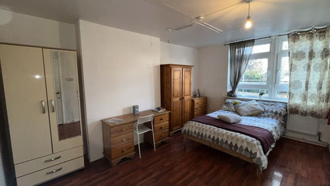 2 Rooms Available in Bethanal Green Near Station Main Photo