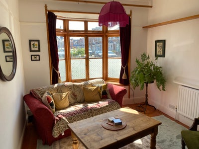 Dbl.Room in Professional Shared House.  Main Photo