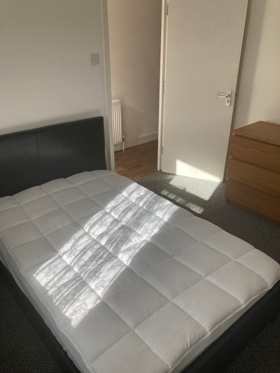 Student house. Large room Main Photo