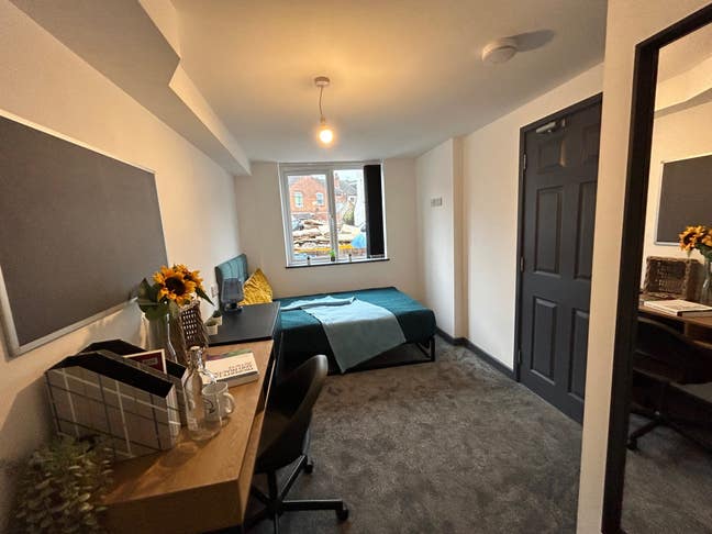 CV1 2DG Luxury Double Ensuite Rooms -st georges rd Main Photo