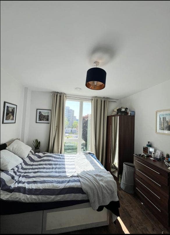 Double Bedroom with Private Bathroom Main Photo