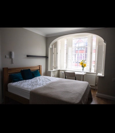 Premium Double Room Bills Included Main Photo
