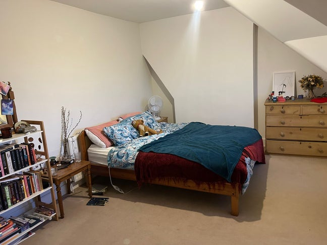 Lovely double room in East Finchley  Main Photo