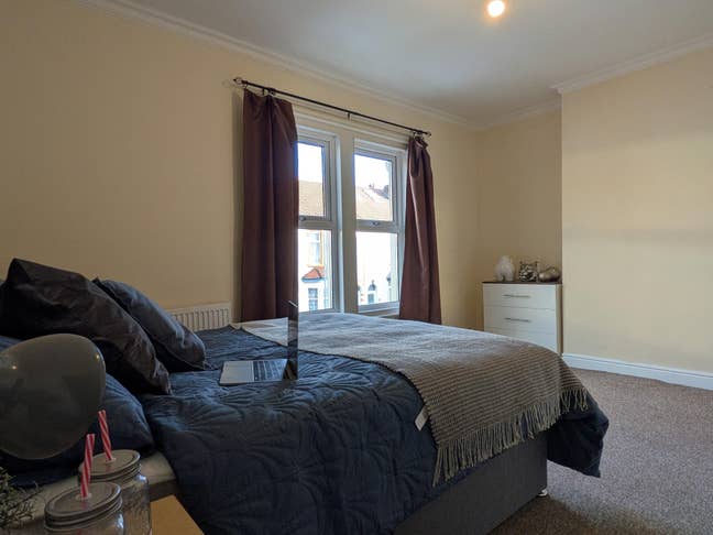 Recent Refurb just off Church Road Main Photo