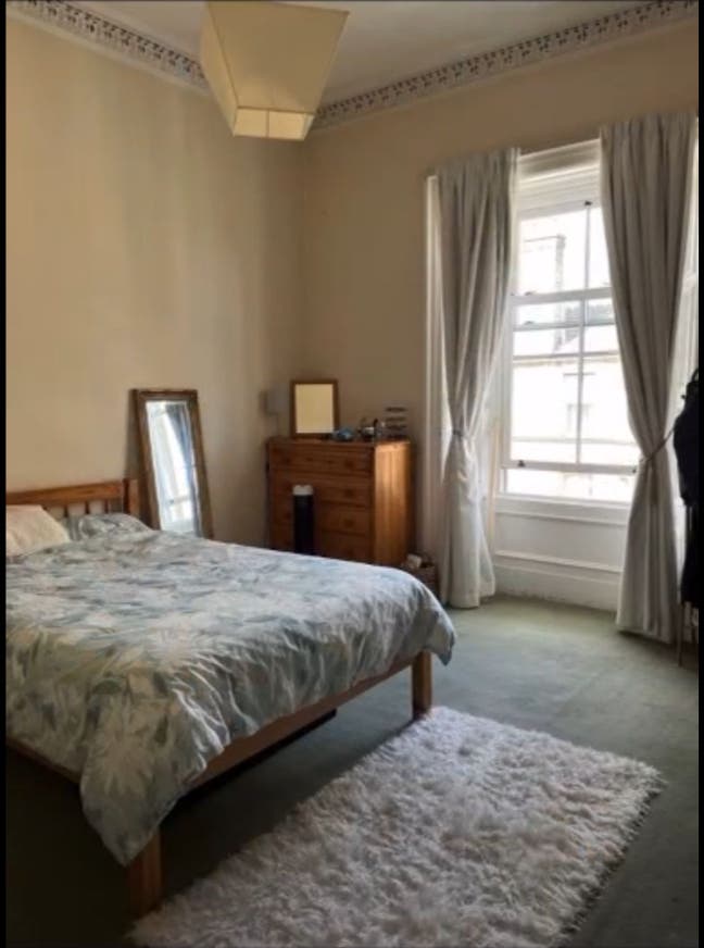Spacious Double Room in Bruntsfield  Main Photo
