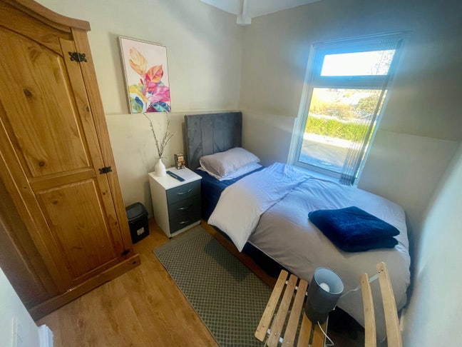 All Inclusive single Room with private bathroom  Main Photo