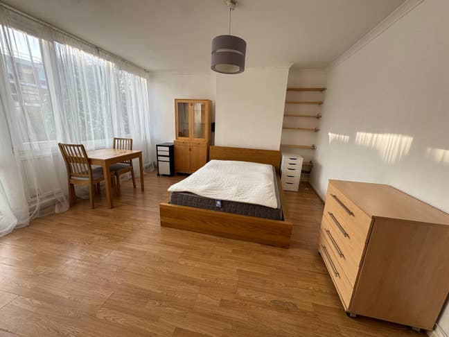 Big Double room - with private garden  Main Photo