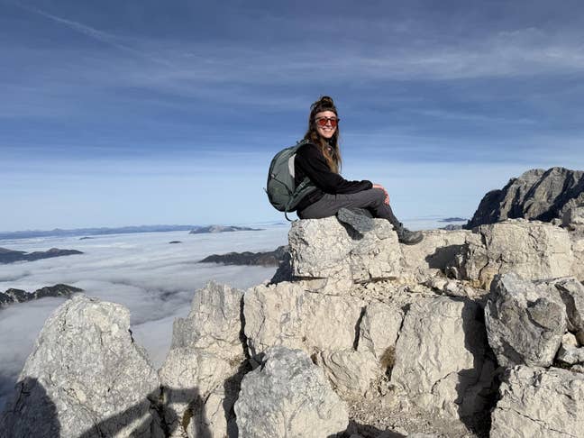 University professional looking for a 1-bed flat Main Photo