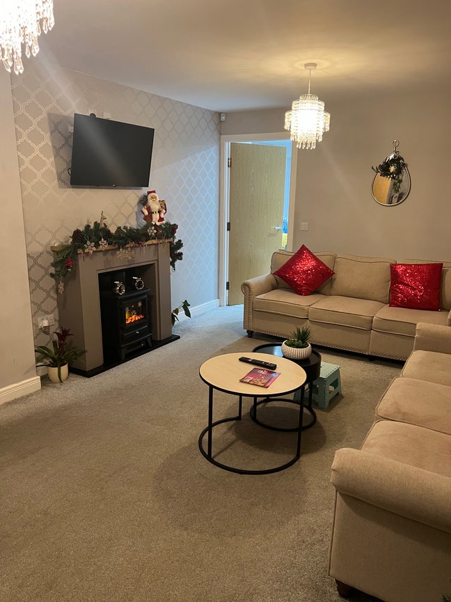 Fully Furnished one bedroom is available for rent  Main Photo