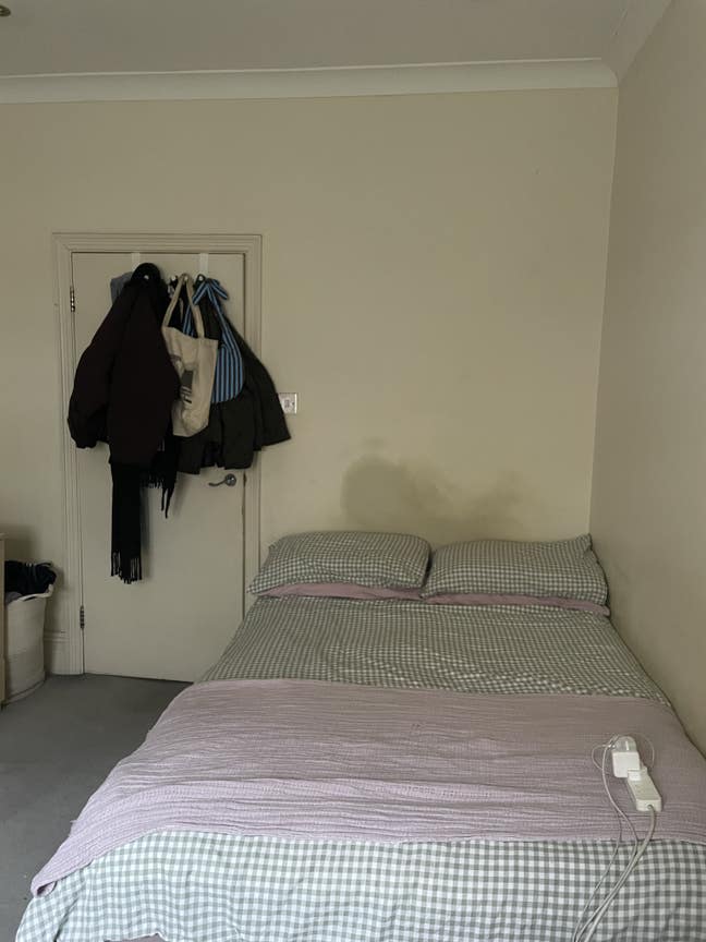 Spacious double room in Brixton Main Photo