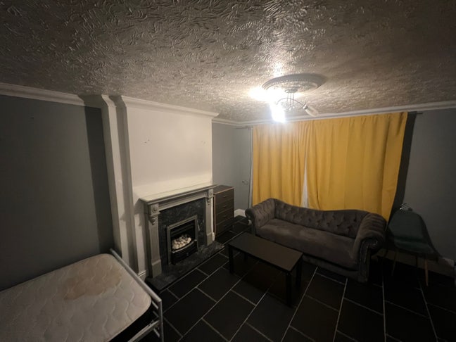 Beautiful Cozy Rooms in LU3🏡 Main Photo