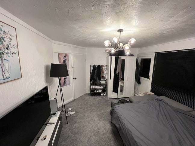 Furnished Large Double Bedroom – &pound;950 Main Photo