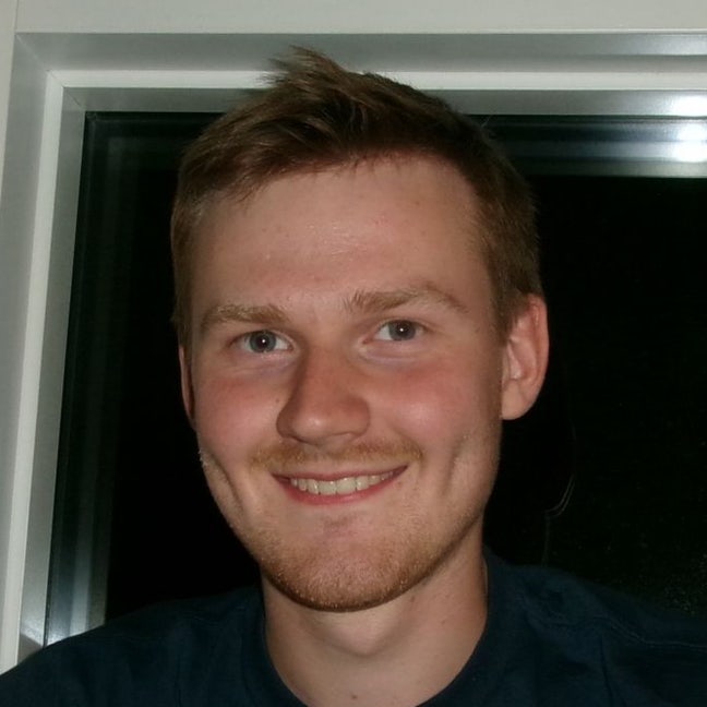 Young professional (22) moving to London for ... Main Photo