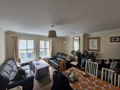 Double Room Super Central and Convenient Location Main Photo
