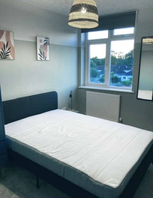 One double bedroom in modern apartment  Main Photo