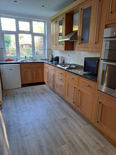 Single Room &pound;730/month bills included Main Photo