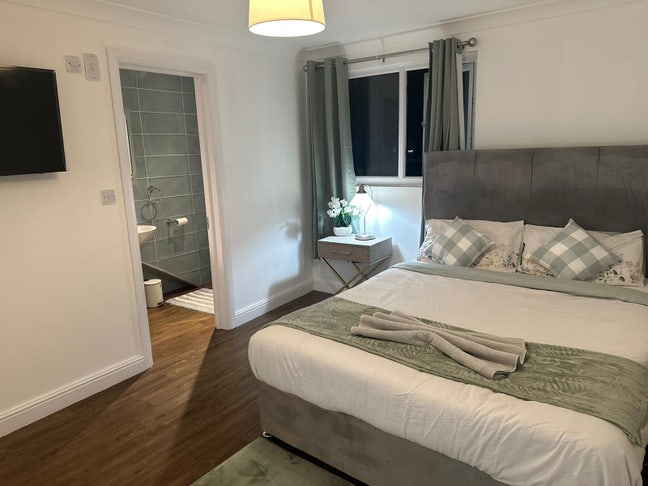 Rooms to let in Gravesend  Main Photo