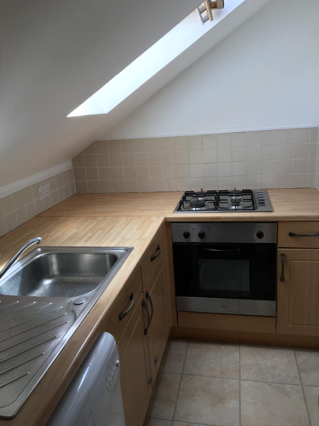 Studio Flat Dawley Road Hayes  Main Photo