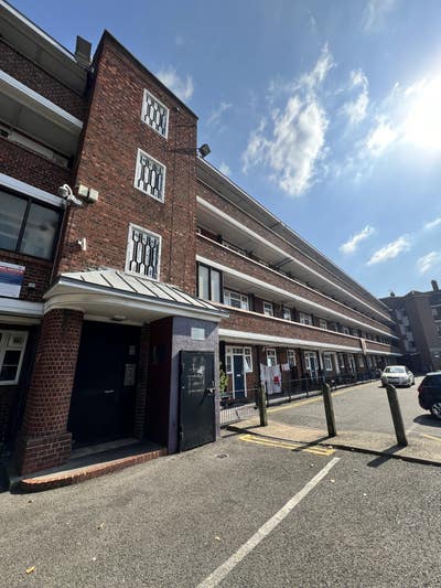 Double Room Available – Beechwood House, E2 Main Photo