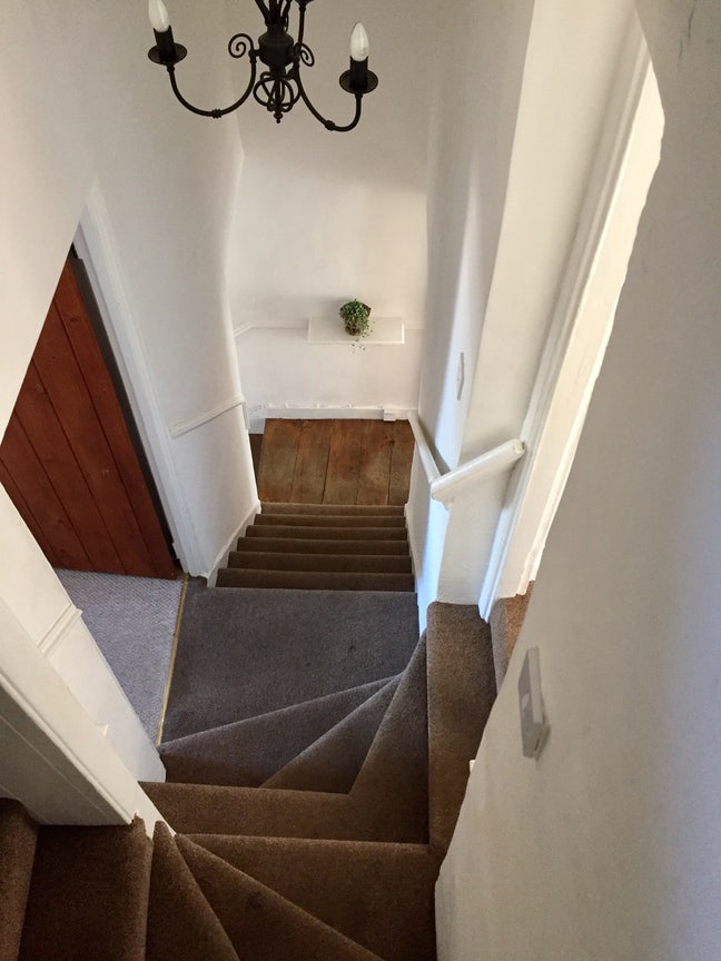 Town Centre Cottage  Main Photo