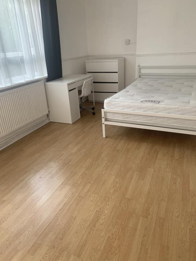 2 double rooms close to Canary Wharf  Main Photo