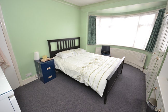 Double room full furnished available  Main Photo