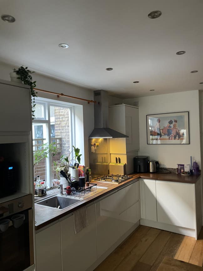Lease takeover in 2-bed garden flat, Queen’s Park Main Photo