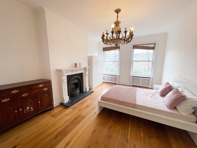 Room available in maida vale  Main Photo