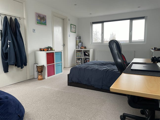 Spacious Ensuite Double Room in Sutton SM1 Main Photo