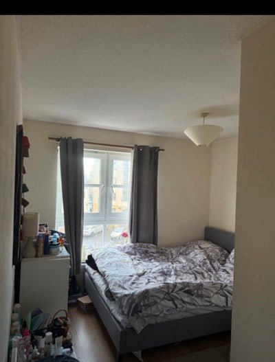 Room for Short Let only in march ( Female only)  Main Photo