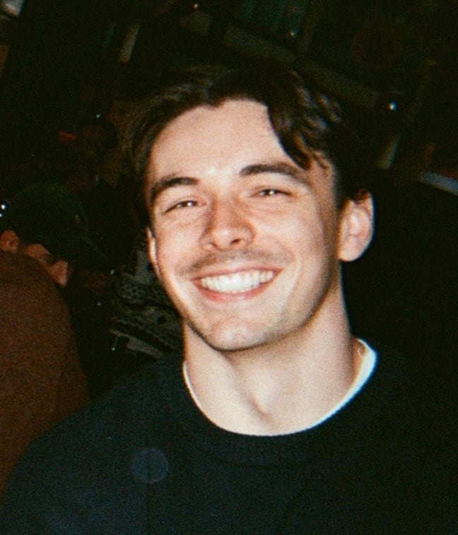 Marketing professional looking for a double room Main Photo