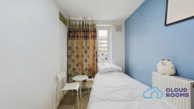 Double Room in a Shared Flat – E3 🏠 Bow Road Main Photo