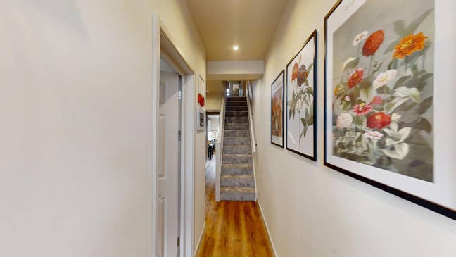 Refurbished with En-suites and Kitchenettes! Main Photo