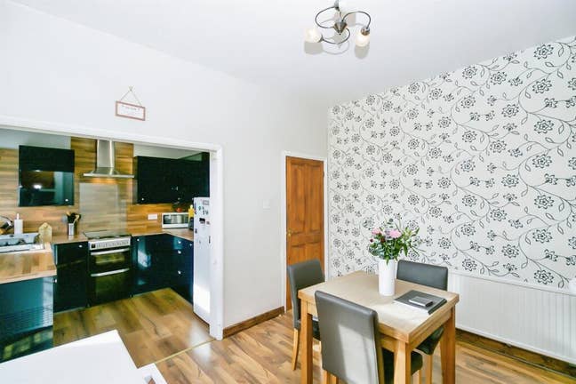 Barry Double Room & Private Space Main Photo