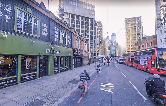 2 bed in Shoreditch High Street, Shoreditch Main Photo