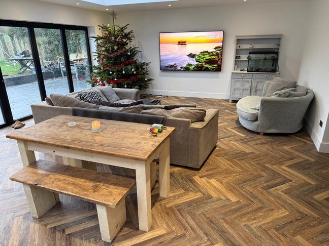 Large double room Thornwood, Epping. Main Photo