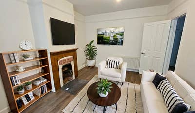 4 Bedroom House Close to Hospital CB22 Main Photo