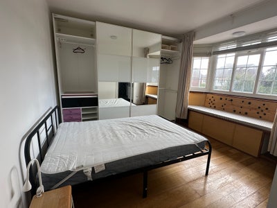 Premium En-suite Room near all amenities Cranfield Main Photo