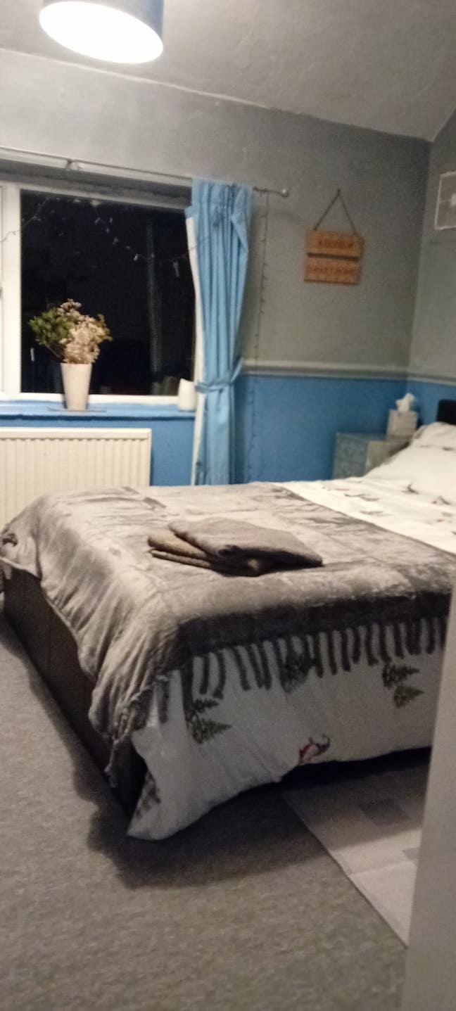Double room to rent- short term Main Photo